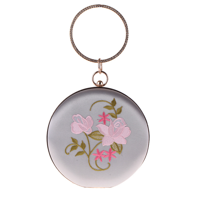 身份和地位, 无论是在休闲的聚会中还是出席盛大的宴会, 月光花 精致