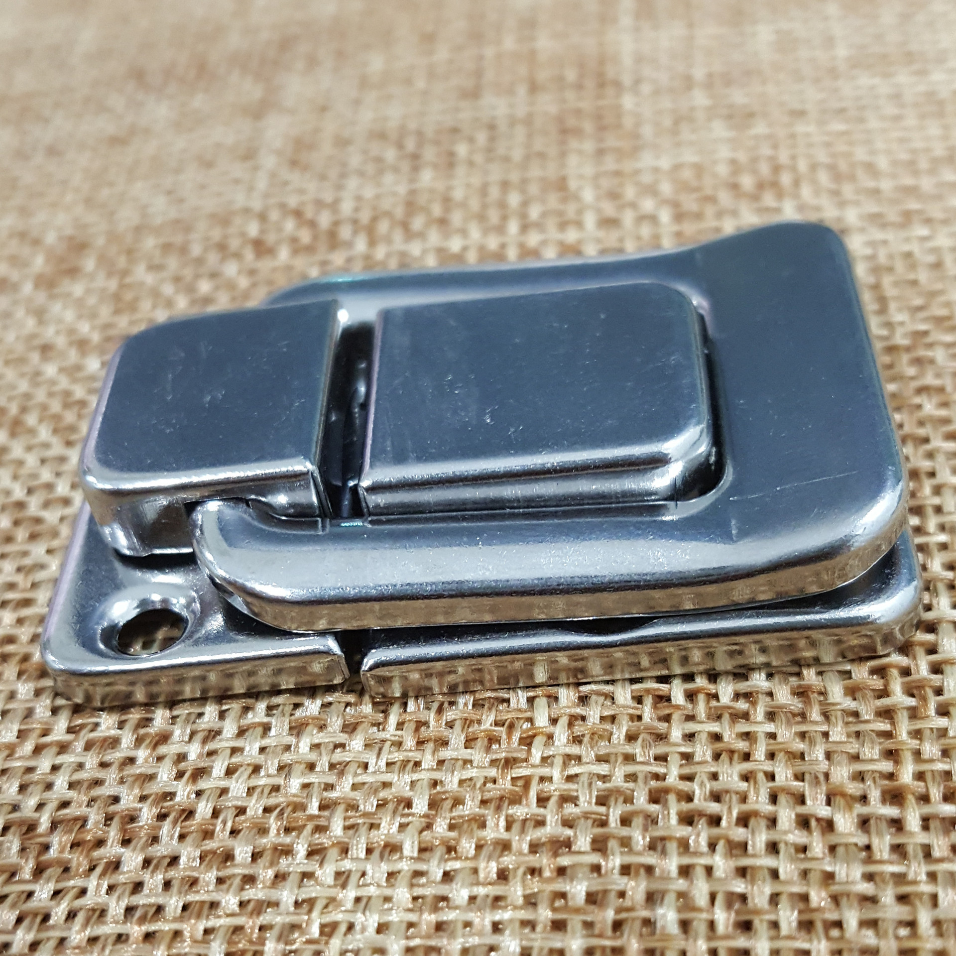 厂家直销收纳盒工具箱锁扣金属五金配件e068e078不锈钢方形锁扣