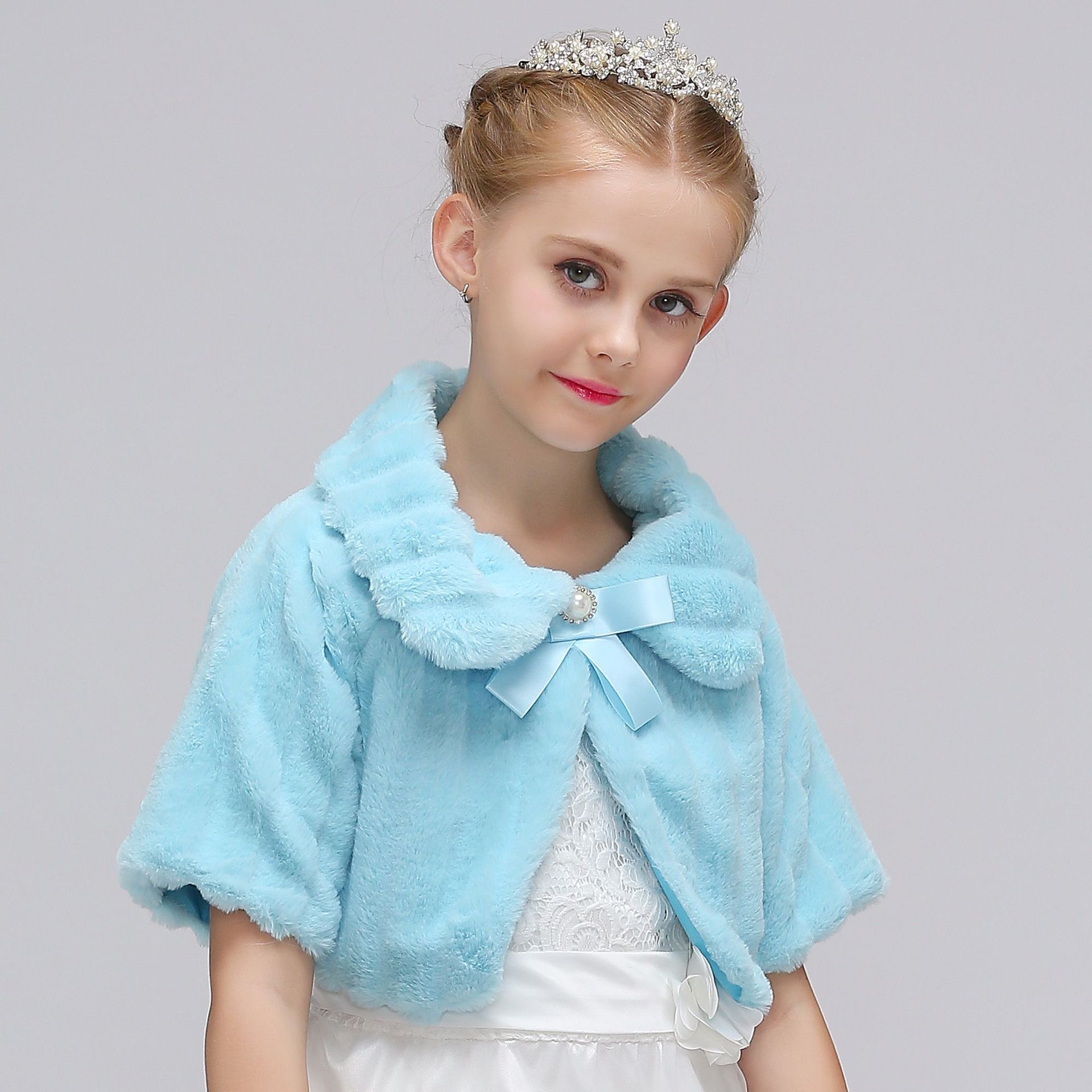 女童可爱披肩跨境欧美外贸独家新品斗篷公主披肩毛绒绒保暖小披肩