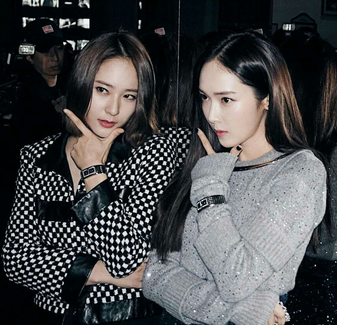 2017冬王珞丹明星同款全身烫钻点子纱针织衫拼接袖毛衣女式y1822