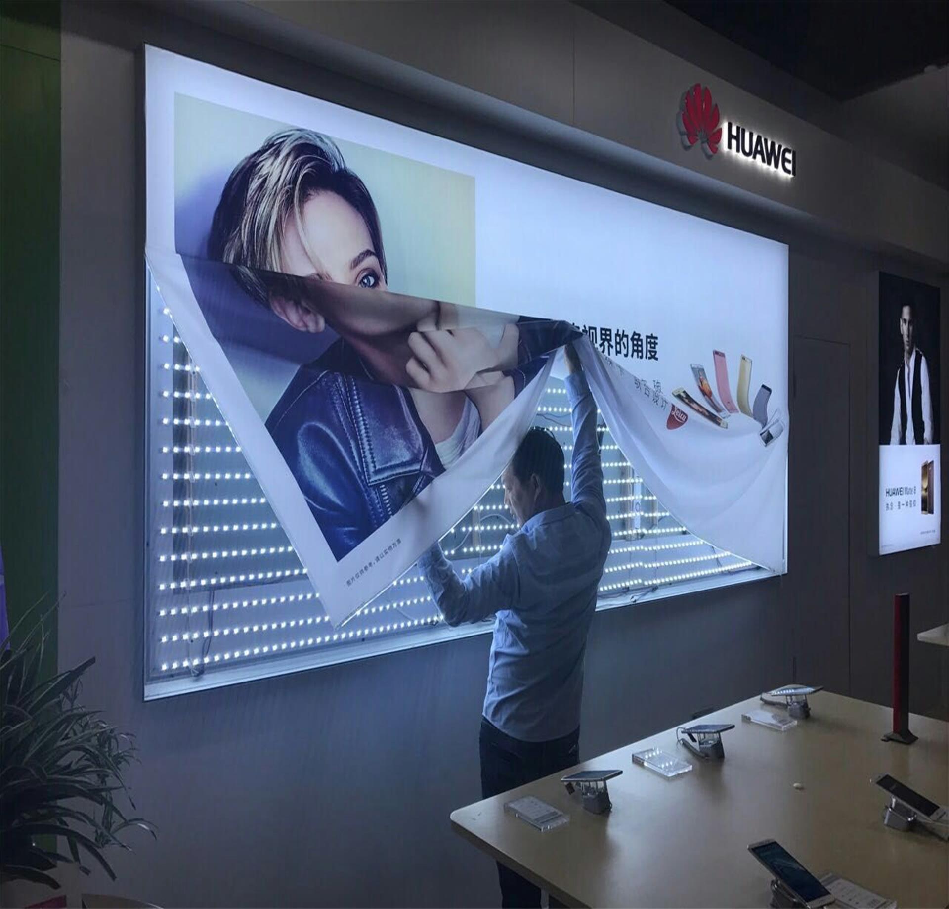 户内高精度灯片写真户外uv灯片不褪色喷绘厂家色彩艳丽富有冲击力