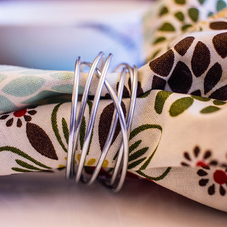 厂家定做创意个性铁丝圈餐巾环 餐巾扣 节日派对餐巾装饰礼品