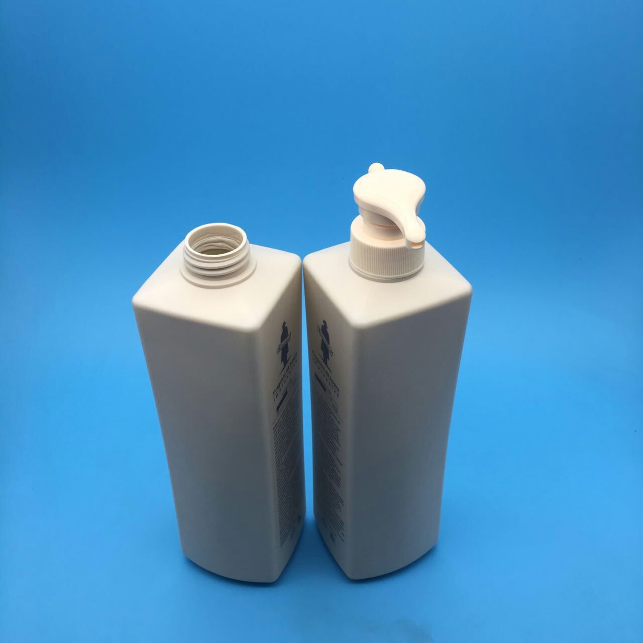 【厂家直销】内膜贴发廊洗发水方形瓶沐浴露护发素包装塑料瓶 罐