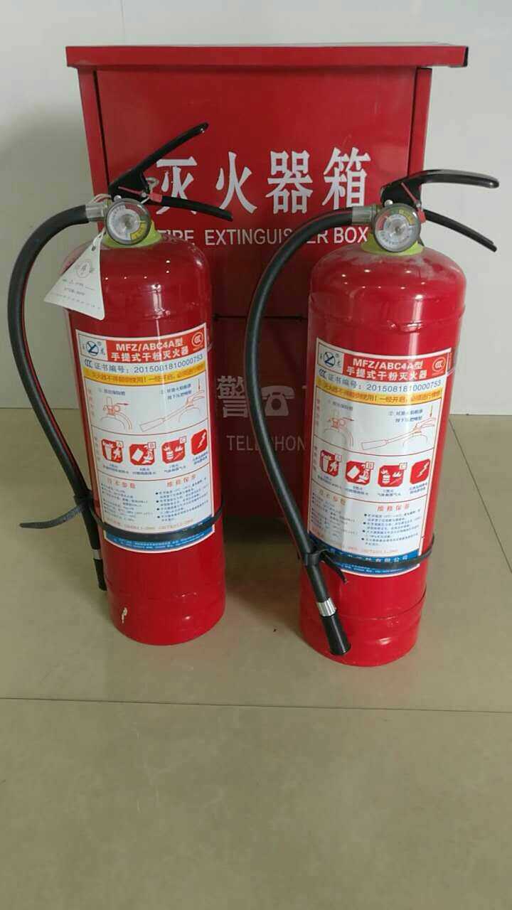 河南批发灭火器箱消火栓箱摆架半截箱两孔箱铝门箱
