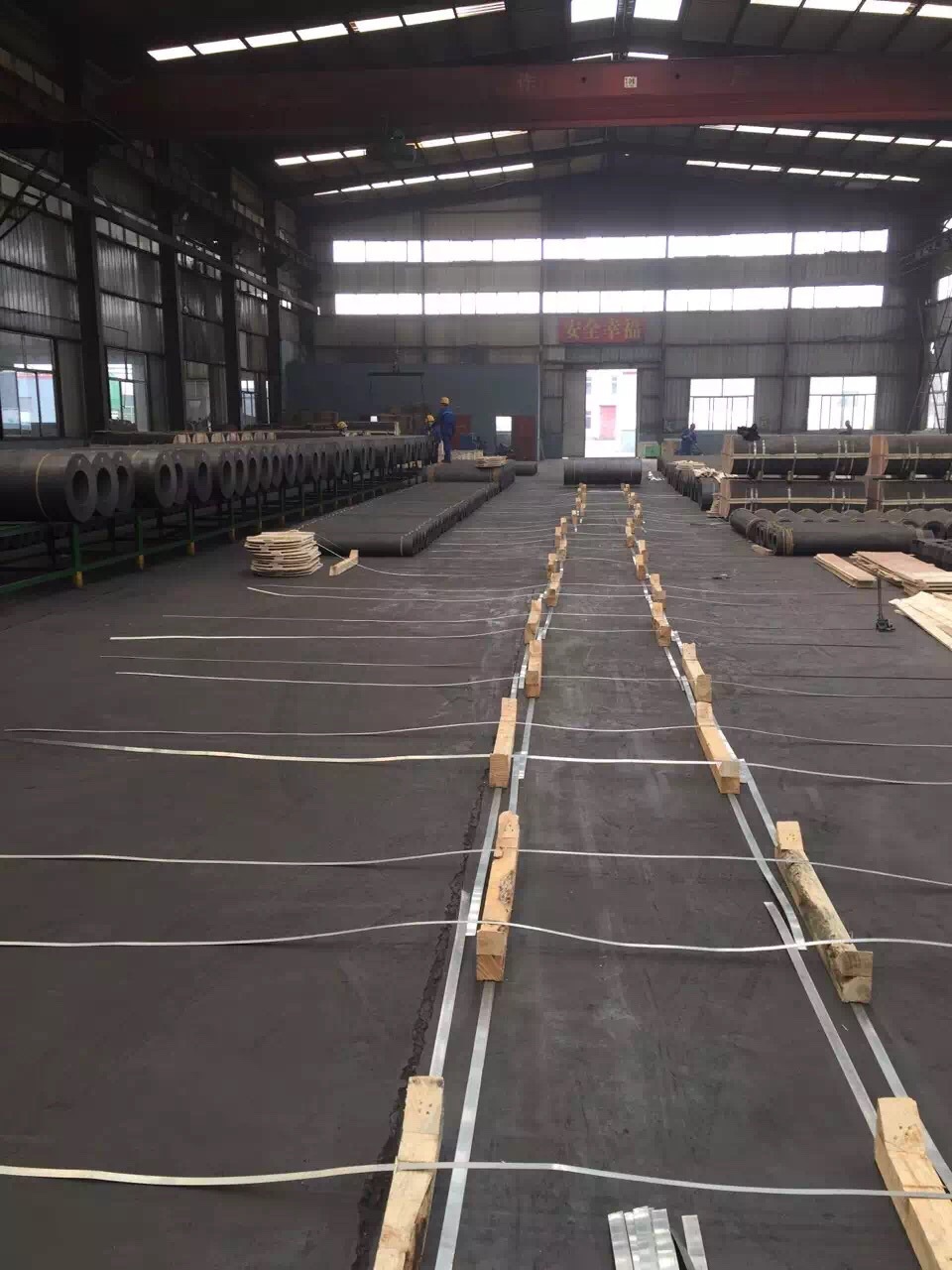 石墨坩埚感应炉坩埚首饰坩埚实验室石墨坩埚厂家直销来电询价