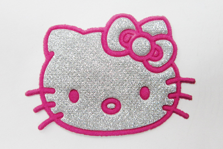 印花商标 滴塑标 优质环保3d胶章 服装辅料批发 定制logo