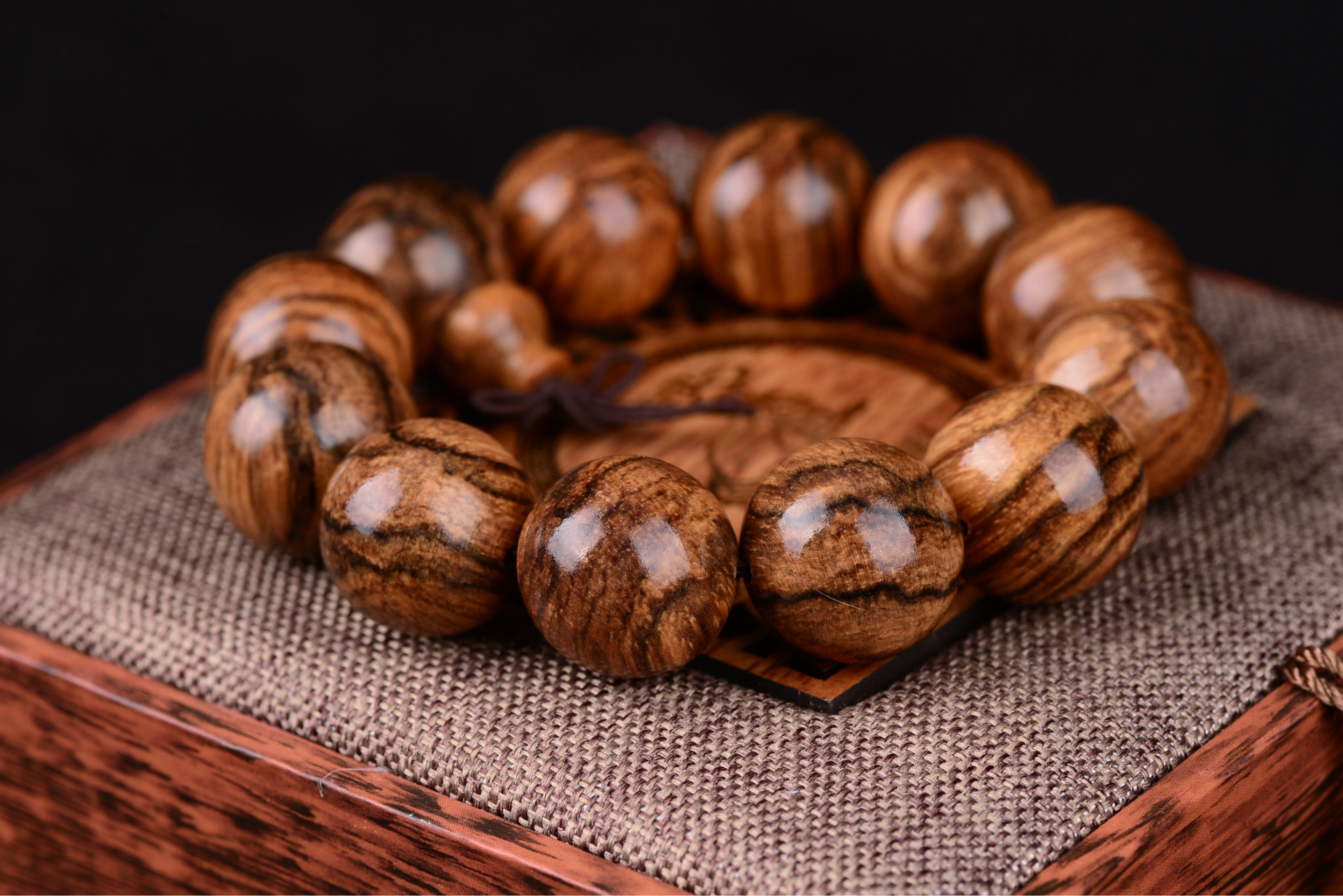 原木印尼花奇楠手串 仙游佛珠复古男士虎皮纹佛珠手链礼品批发