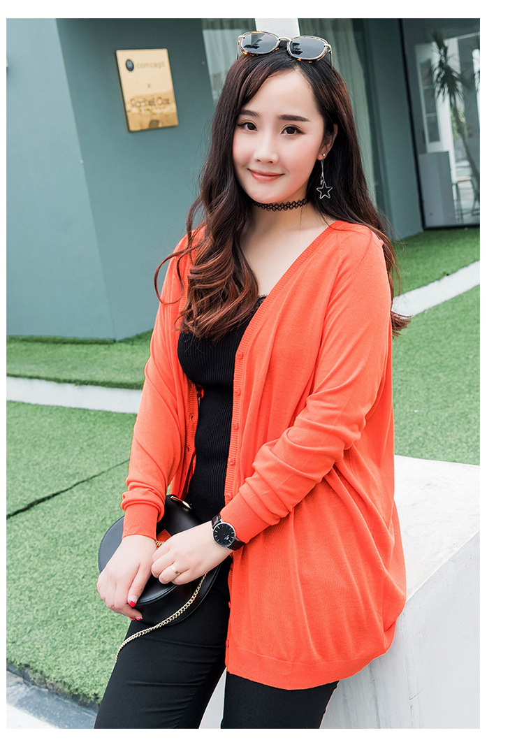 胖mm大码女装秋装v领宽松上衣外套女纯色加肥加大针织开衫中长款