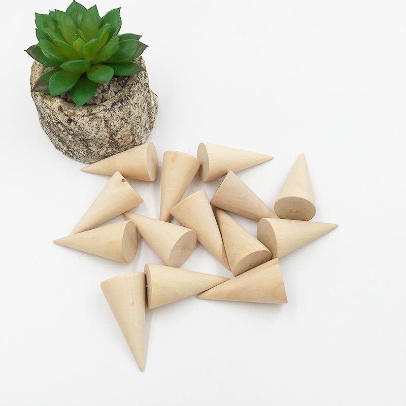 日系杂货木制圆锥体木摆件座锥形体荷木工艺品玩具配件厂家供应