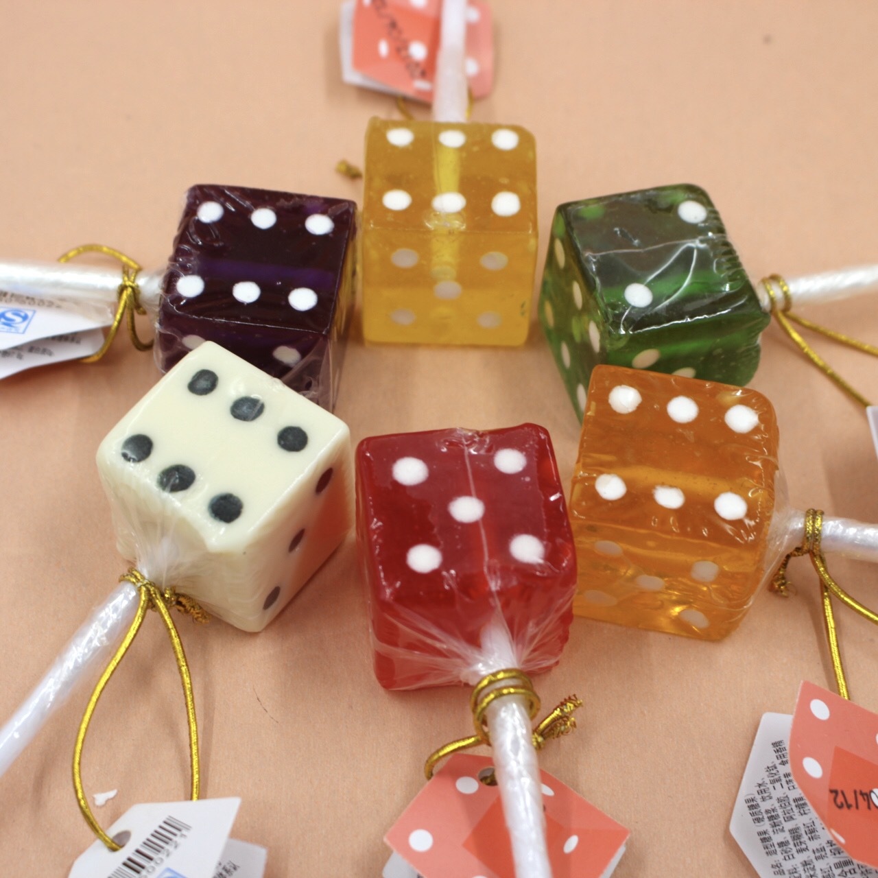 百嘉尚骰子色子糖可爱造型棒棒糖零食儿童趣味创意圣诞节水果糖果