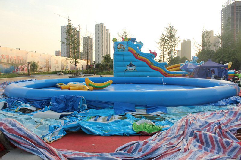 霞光游乐pvc充气水上乐园设施大型户外儿童充气支架泳池水池