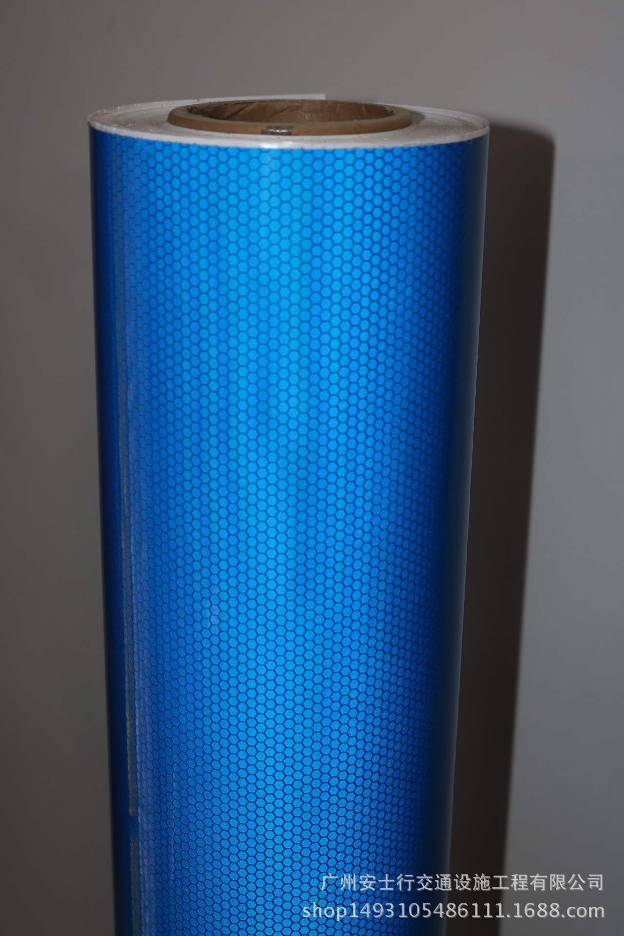 厂家蜂窝状高强级反光膜交通膜标志牌银灰贴纸刻字膜广告标识定制