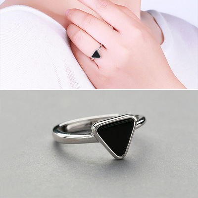 厂家直销 s925银戒指女 时尚三角形镶嵌开口戒 一件代发