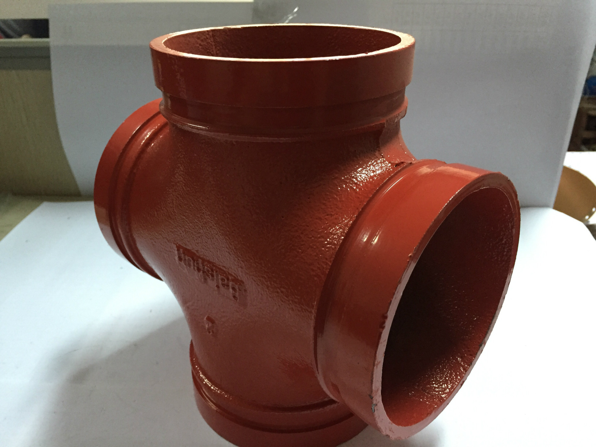 山东潍坊百顺 沟槽管件 卡箍异径四通 (fm认证,3c认证)