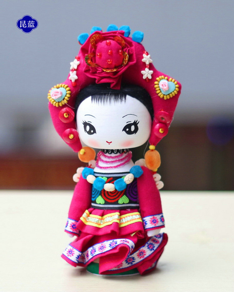 特色云南少数民族娃娃摆件玩偶景区旅游纪念品大头卡通民族娃娃
