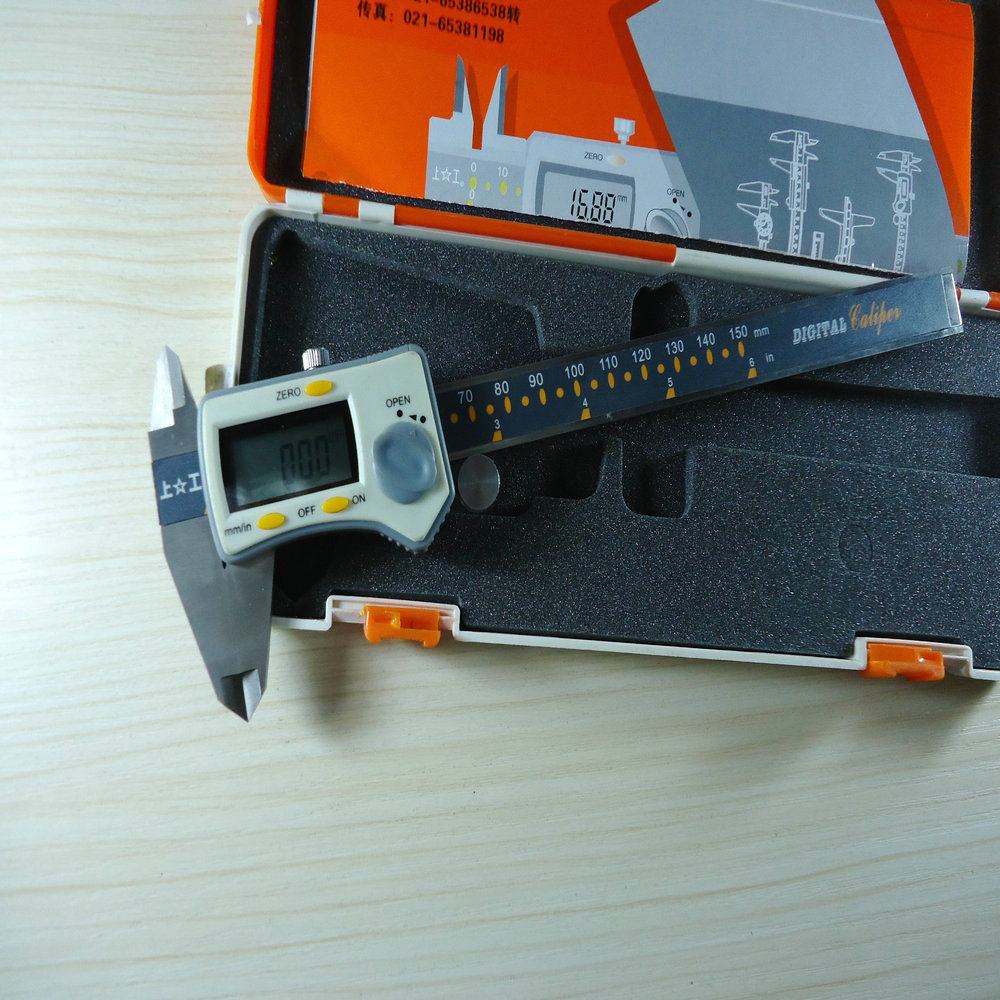 电子数显卡尺_牌数显卡尺/上海上工工具0-150电子数