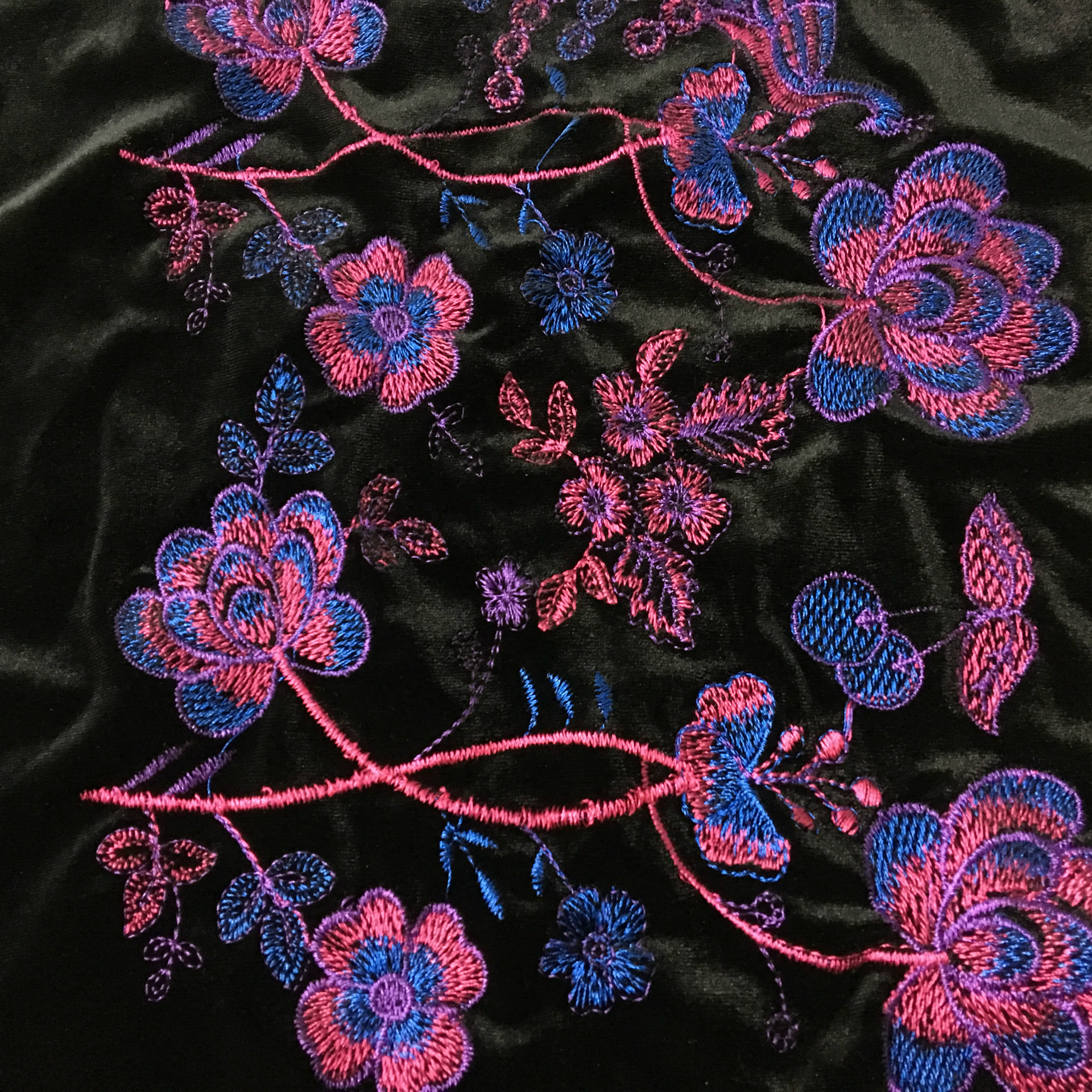 激光绣花面料_秋冬季新款绣花布/激光绣花面料/pu面料,特种绣花 - 阿