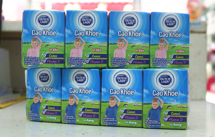 零利润批发荷兰菲仕兰dutchlady子母奶 110ml*48盒/箱 多个口味