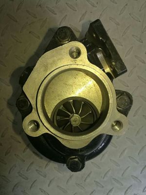 福田雷沃欧豹珀金斯原厂发动机四缸涡轮增压器 潍坊供应配件