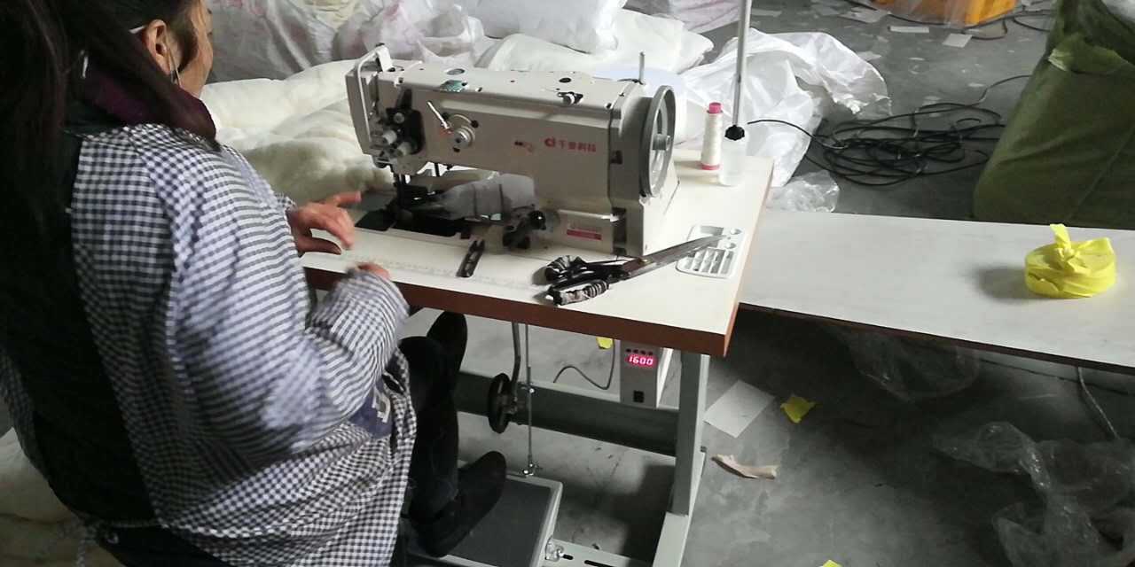 被子包边机 切包一体棉被包边机 被胎包边机 网套床垫缝纫机直销