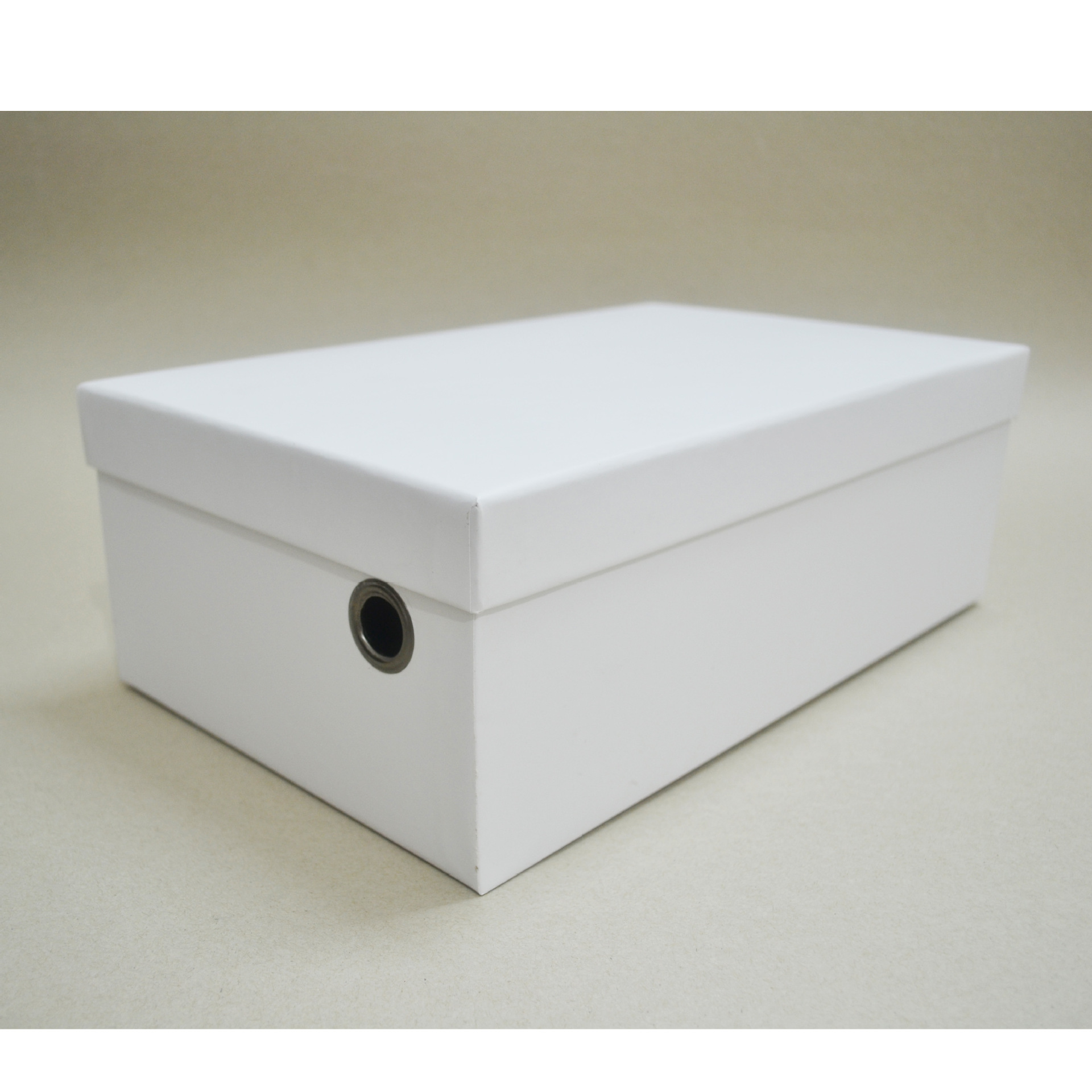 现货公版包装鞋盒白色天地盖牛皮纸盒通用鞋子包装盒厂家定做批发