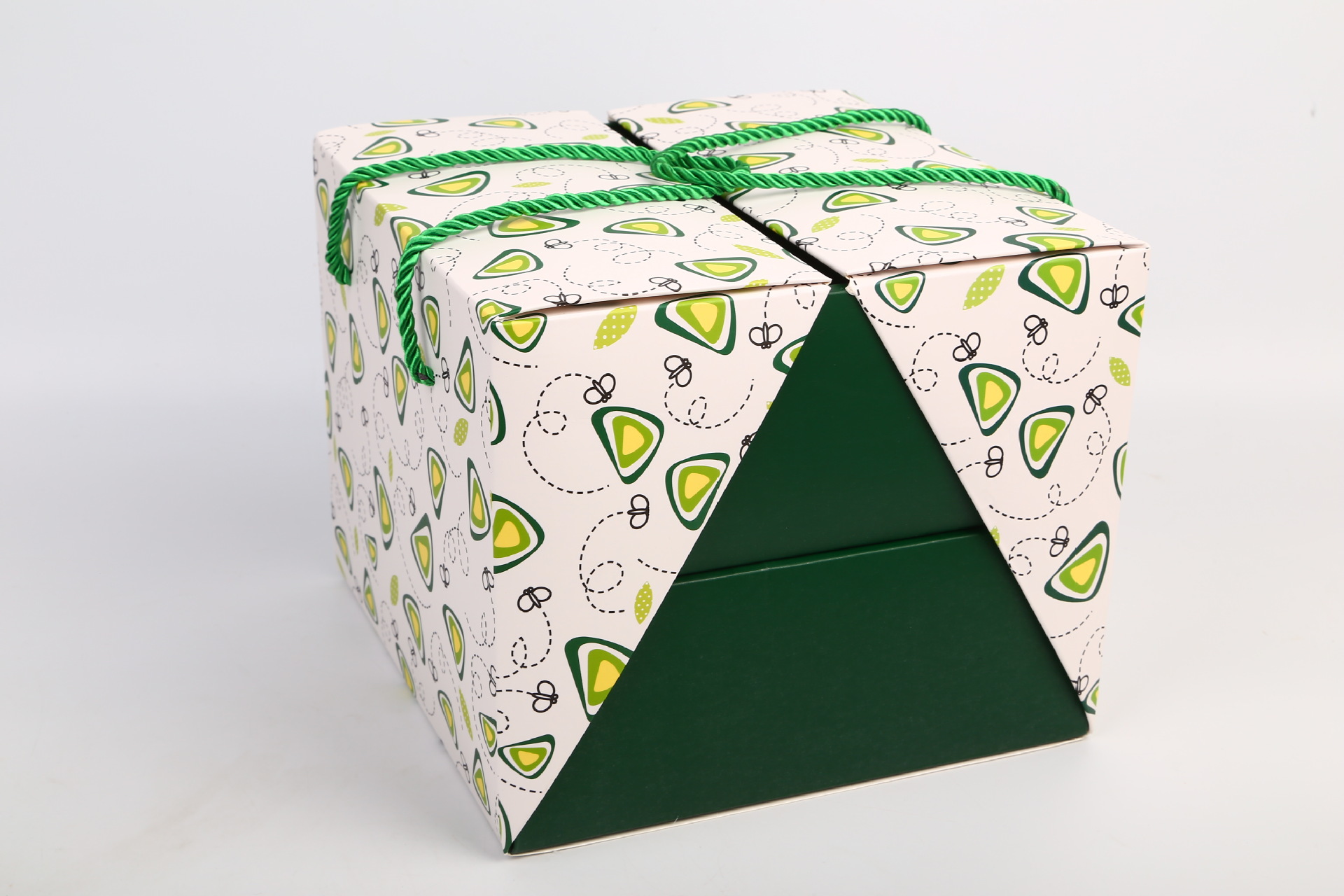 简朴**纸盒包装盒精美年货礼盒牛皮纸年货通用特产礼品盒定做