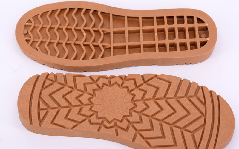 新款雪地靴大底tpr鞋底橡胶鞋底男女码防冻耐磨耐折出口鞋底