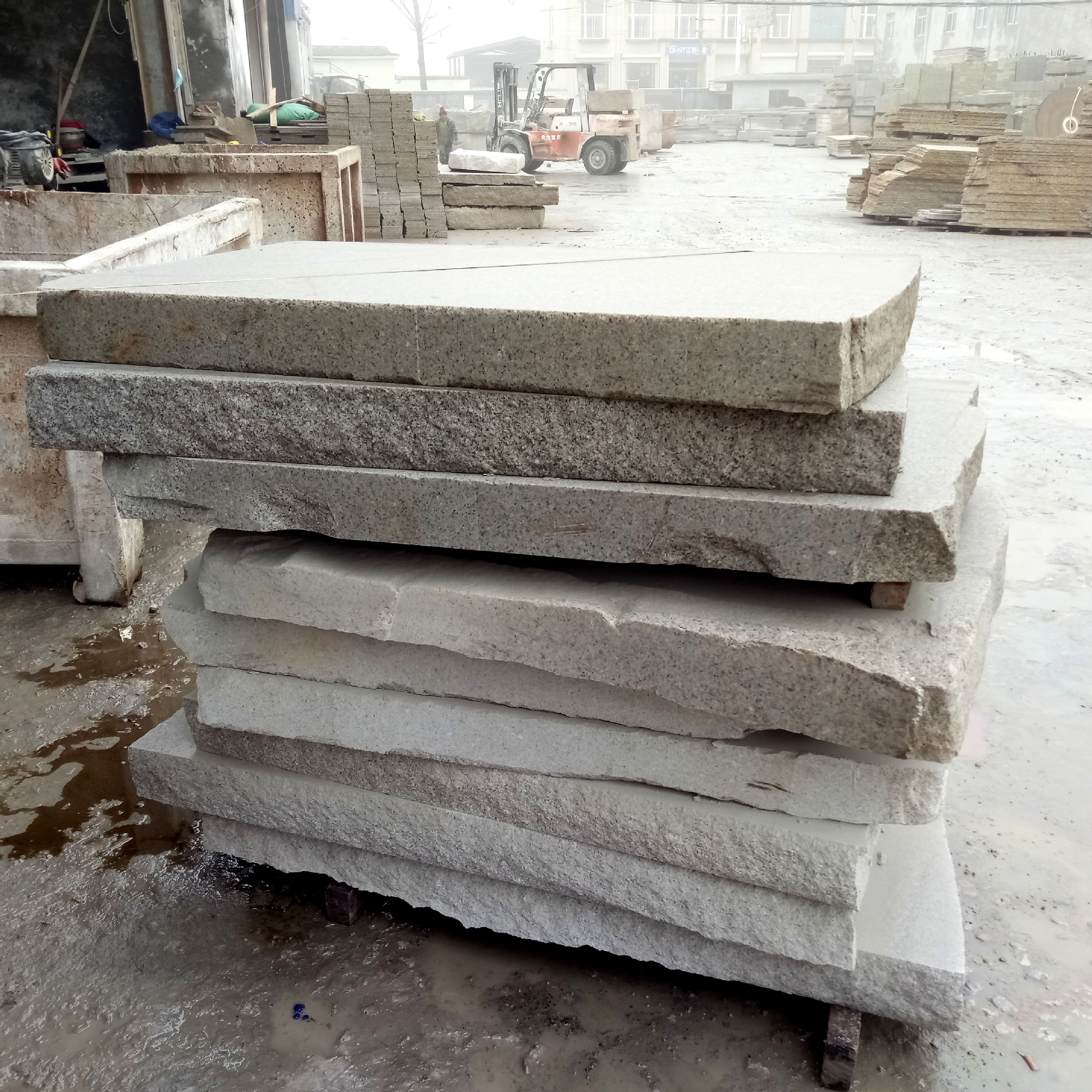 厂家直销花岗岩路沿石 芝麻黑黄锈石