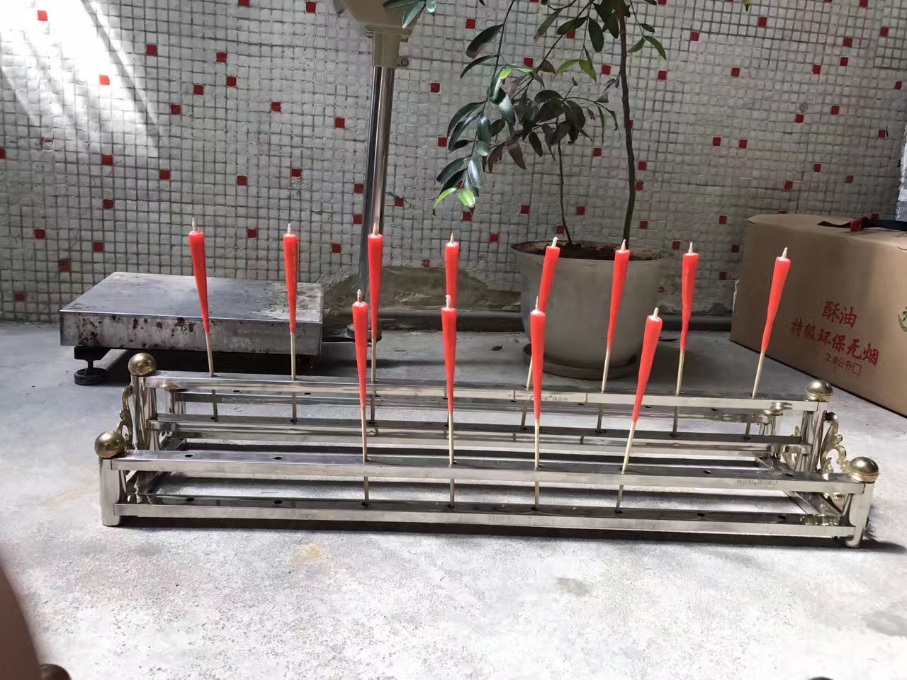 不锈钢烛台插蜡烛寺庙供佛祭拜蜡烛座蜡烛台潮汕宗教用品庙里老爷