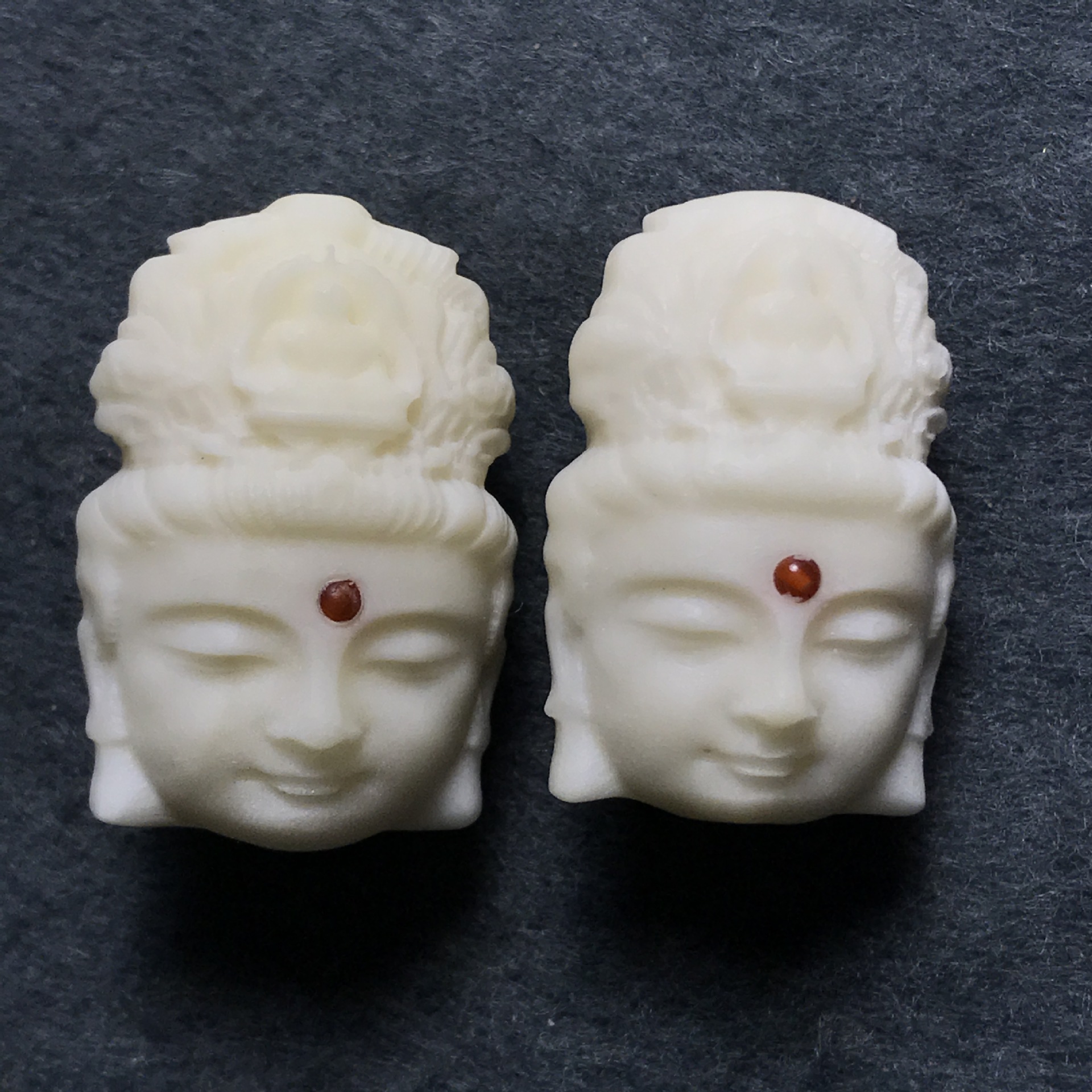 象牙果小配件          古饰梵华佛珠在各事业佩戴使用的功效