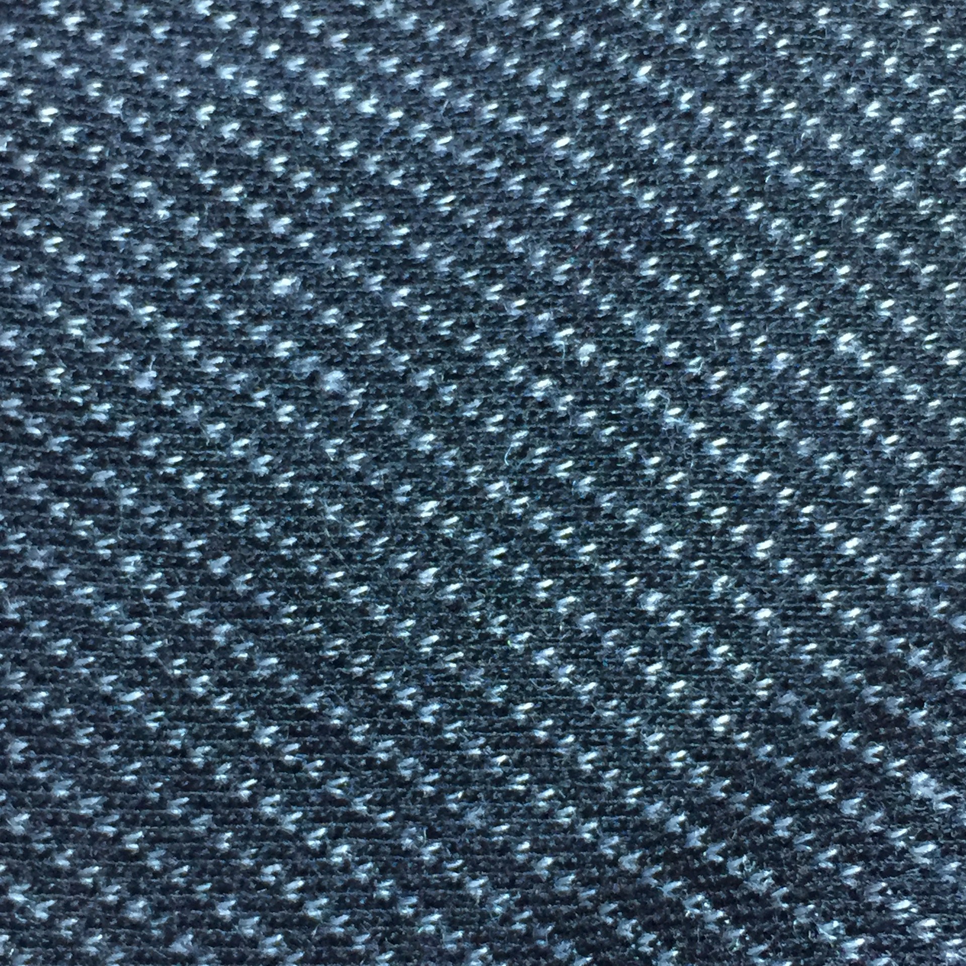 短纤斜纹布面料现货库存 涤纶服装针织布料 工厂定制 来样订制