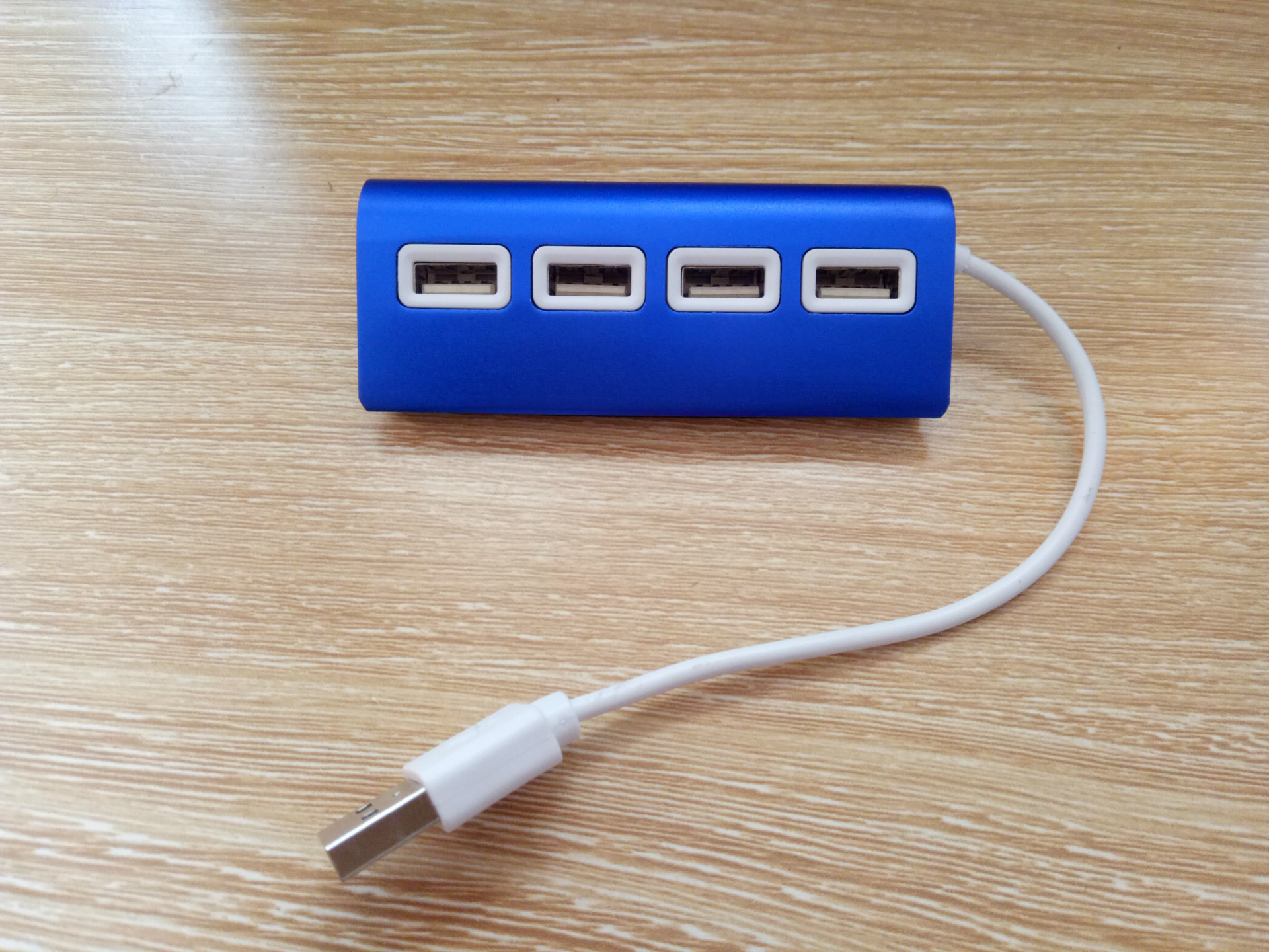 usb分线器一拖四笔记本电脑扩展2.0多接口hub转换器