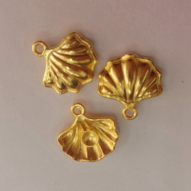 金色贝壳珍珠挂件 diy合金饰品配件 uv滴胶手工材料 厂家直销