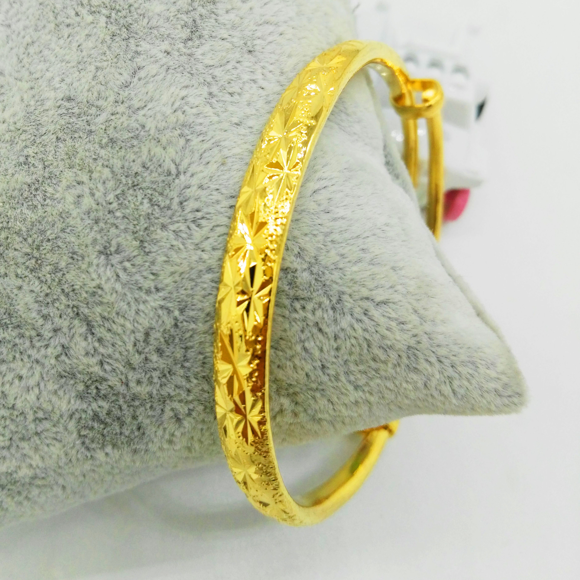 批发黄铜镀金圆梗满天星推拉金手镯 仿黄金光面圆肚沙金手镯女