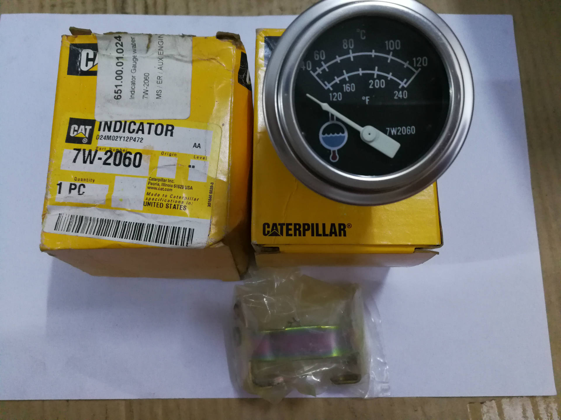 供应卡特彼勒发电机组水温表7w-2060