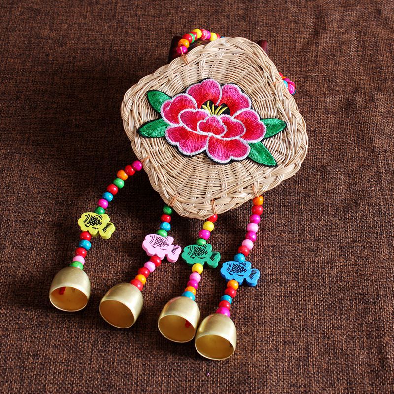 云南民族风绣花风铃挂件创意家居店铺餐馆装饰品壁挂幼儿园手工饰