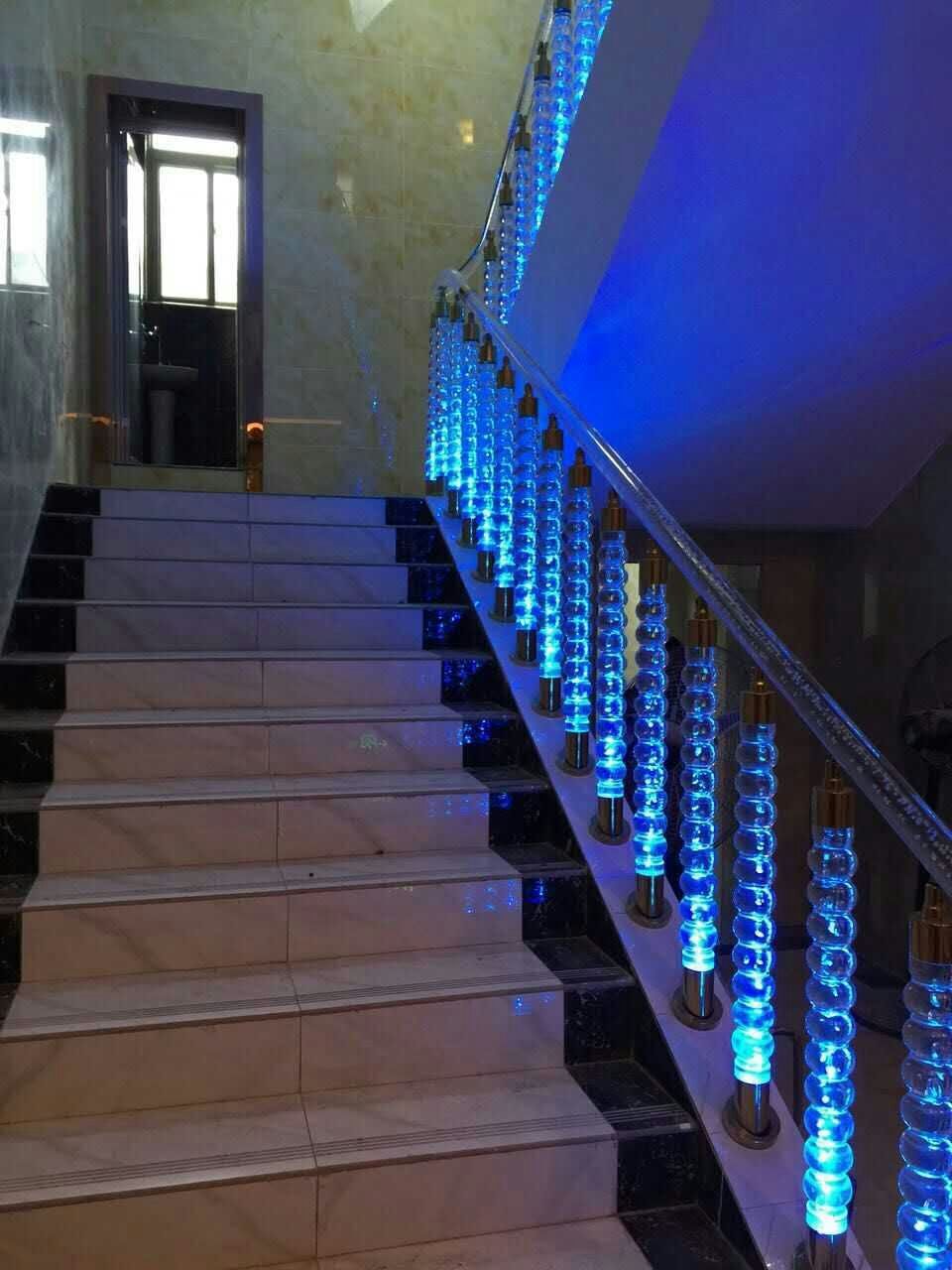 亚克力水晶立柱 护栏立柱 楼梯厂家直销