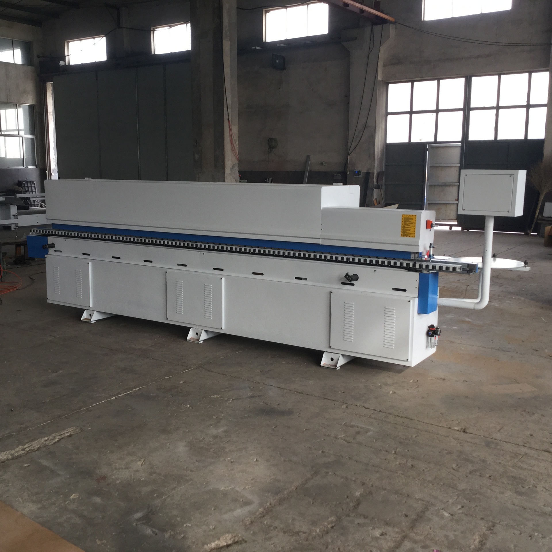 青岛厂家直销木工机械三开槽封边机双修封边机全自动直曲线封边机