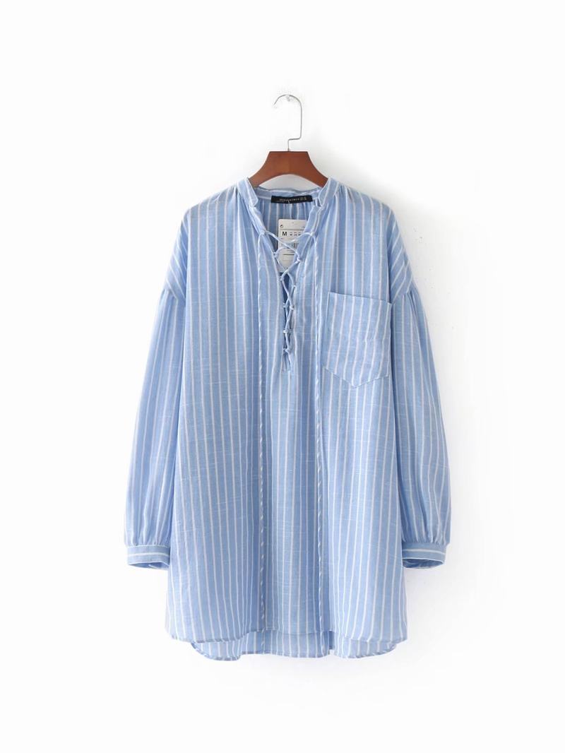 中长袖海军风衬衫图片