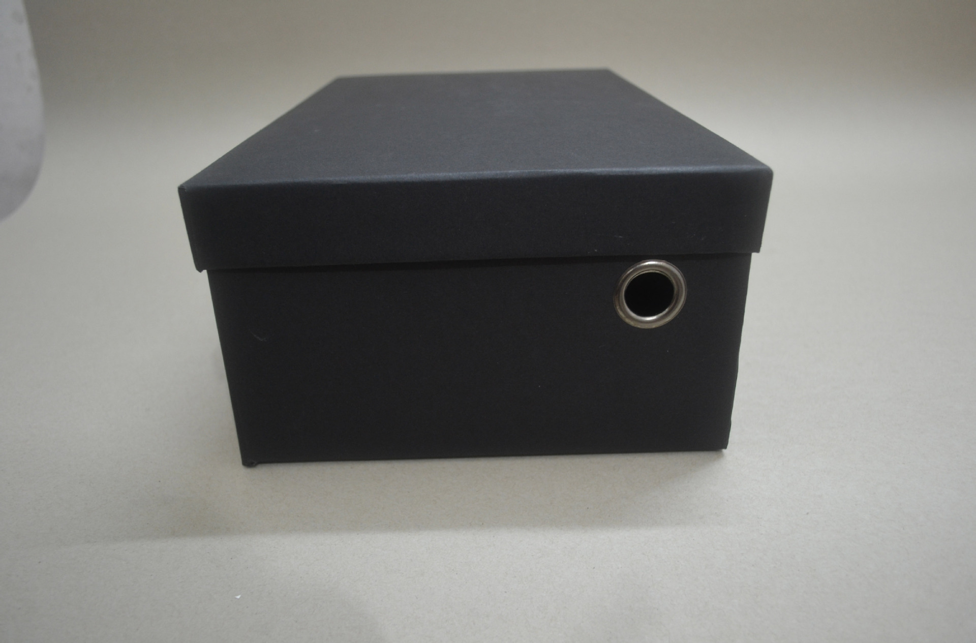 现货灰板加厚硬纸板鞋盒黑色固定天地盖纸盒鞋子包装厂家批发定做