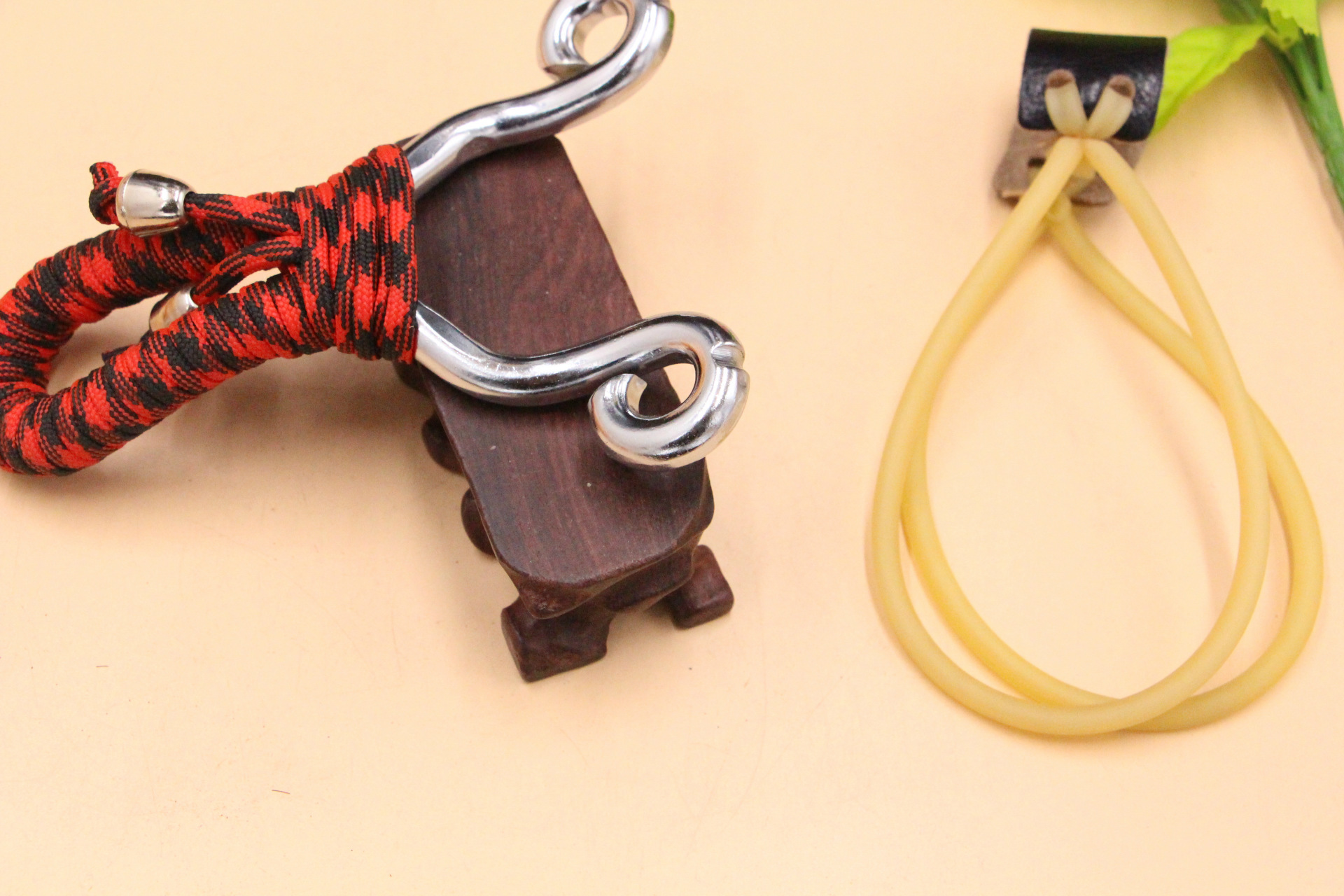 定位反曲 传统皮筋弹弓 铁反曲结实耐用摔不坏带皮筋户外厂家批发