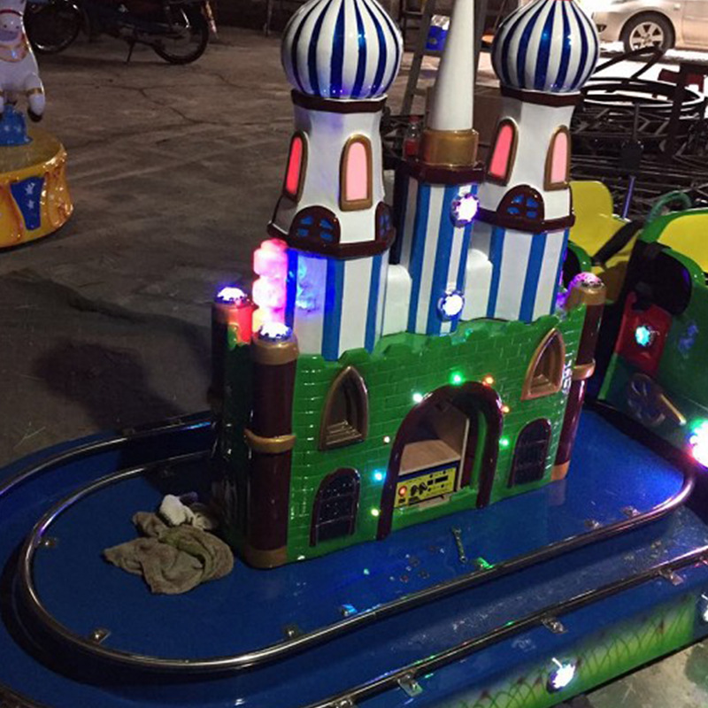 双人城堡列车 双座轨道儿童小火车 儿童乐园投币益智摇摆机电玩