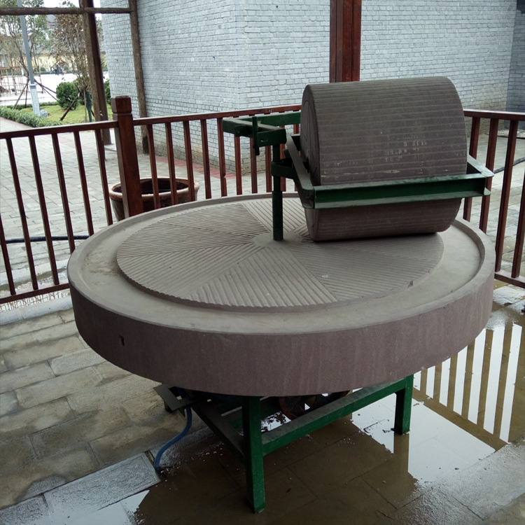 火山岩打造全自动石碾机 电动米面碾米机 双石辊谷子碾米机