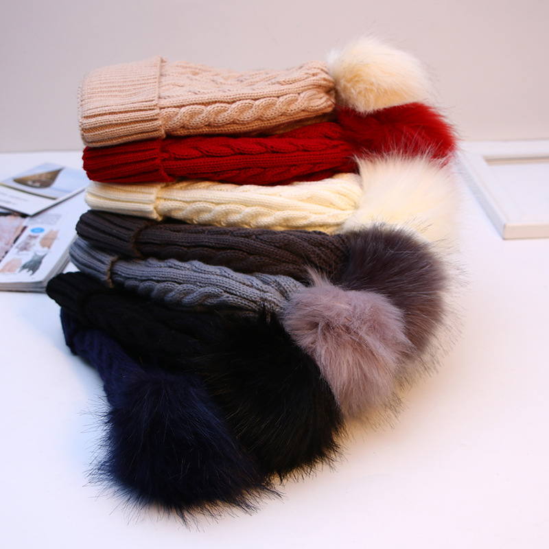 Korean Style Autumn and Winter Fur Ball Thickened Fleece-Lined Woolen Hat Double-Layer Outdoor Twist Hat Women's Student Knitted Hat Wholesale