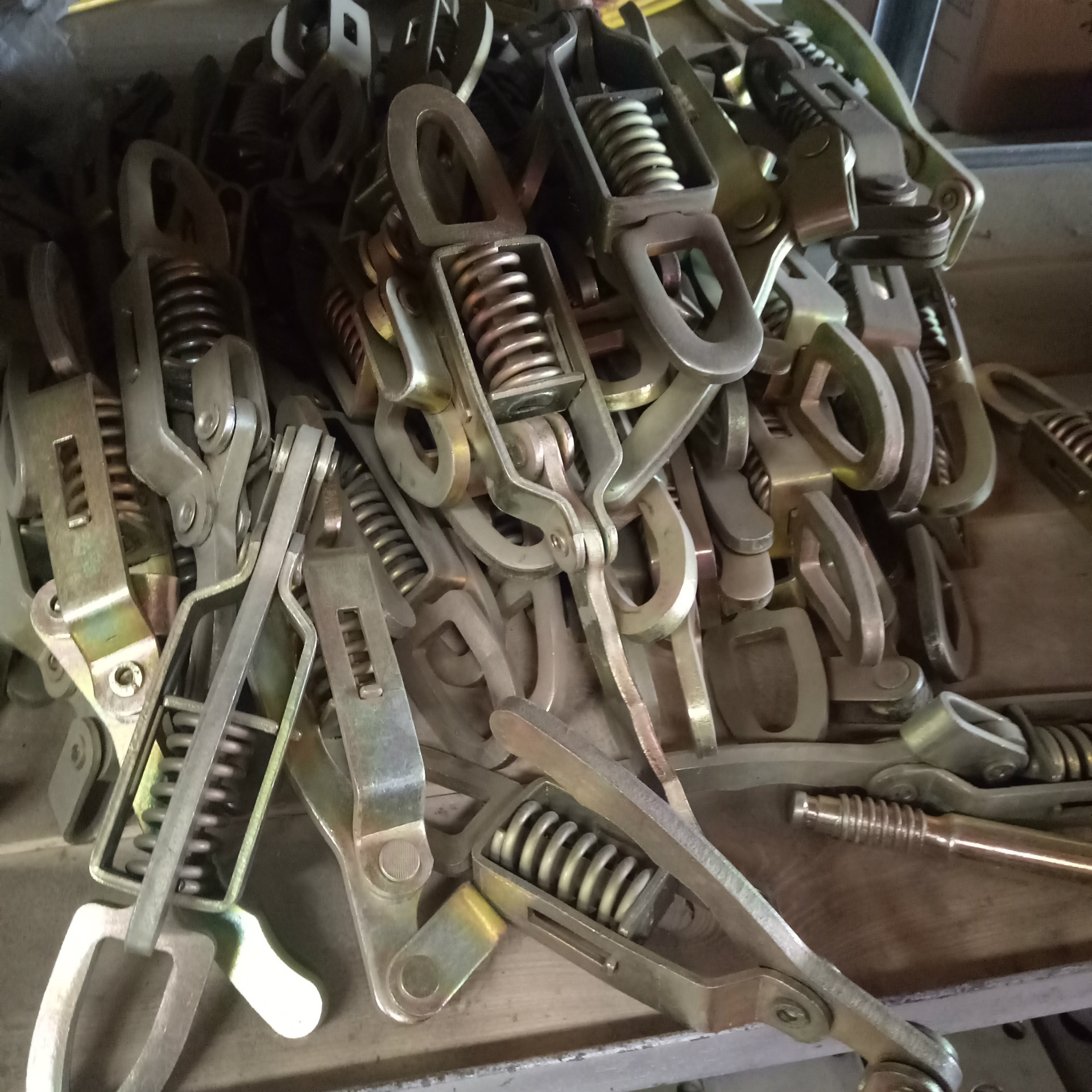 货车车厢锁扣 三马 电动三轮手扣箱货门把手挂钩 手扣 (大加厚)