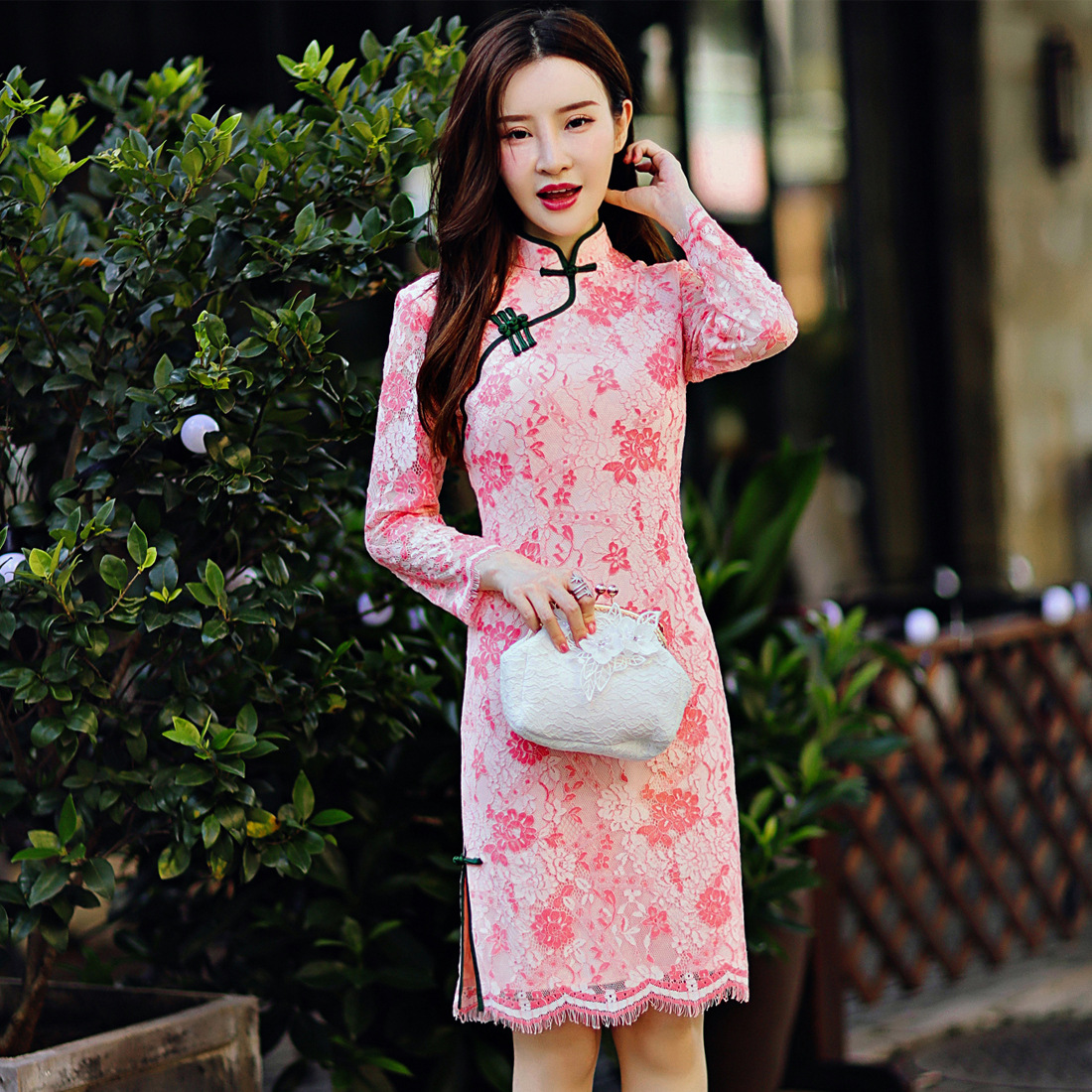 粉色改良时尚长袖复古盘扣修身旗袍 中式少女优雅蕾丝礼裙旗袍