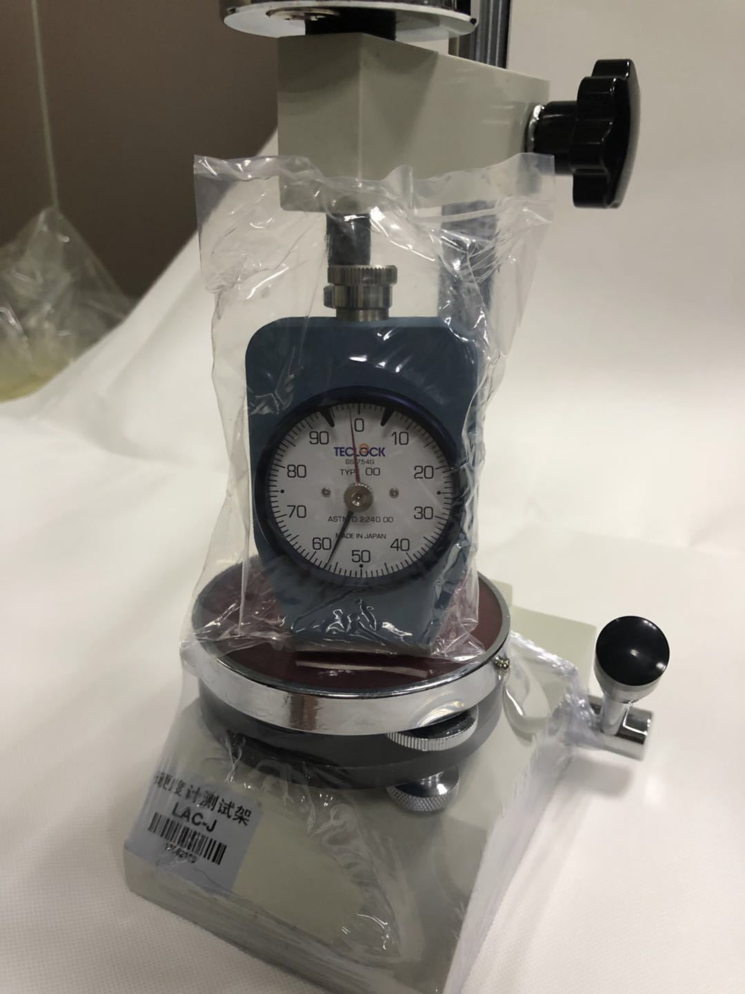 日本邵氏硬度计支架 得乐硬度计支架 邵氏d硬度计支架