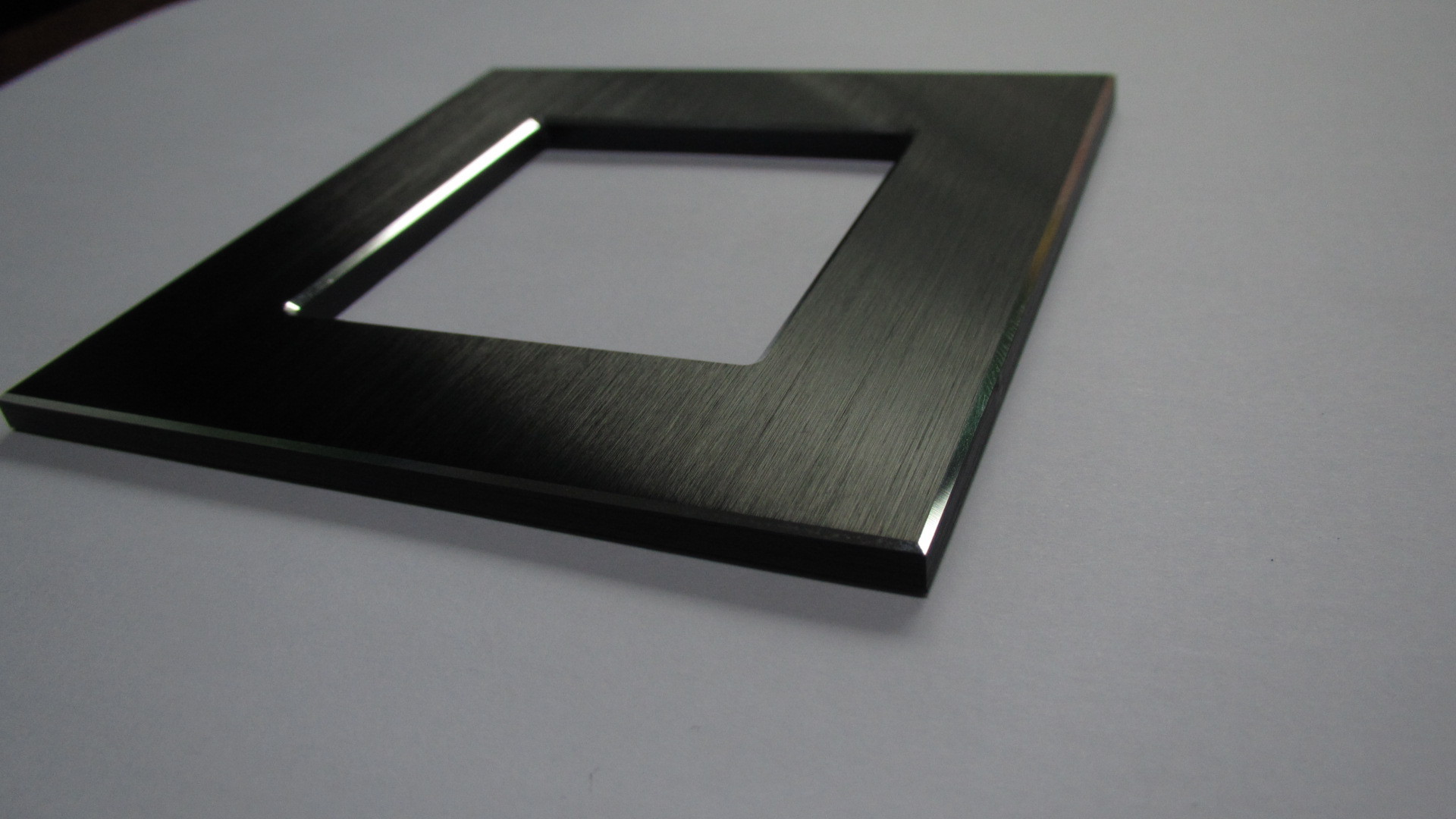 酒店商务开关铝面板 一联面板 多联金属面板 智能家居感应外壳