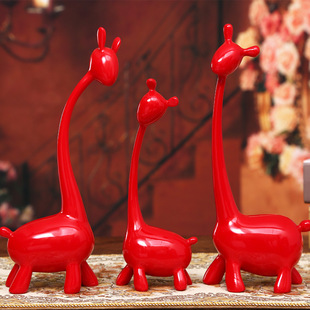 幸福小鹿一家三口摆件 长颈鹿陶瓷小鹿工艺品 家居橱柜装饰品摆设