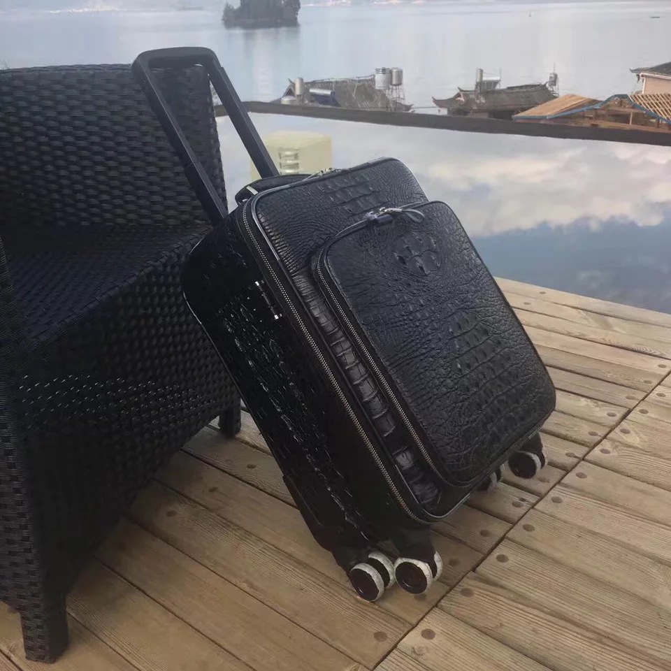 新款鳄鱼皮旅行箱全手工缝制奢华接受来料加工招代理